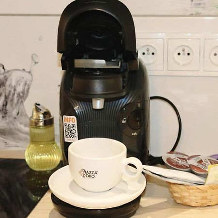 Apartman - Cafe Princ Pod Hradem Wifi, Klima Sternberk Ngoại thất bức ảnh